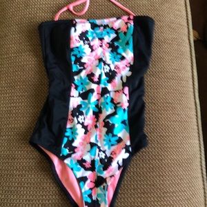 Joe Boxer Bathing Suit EUC